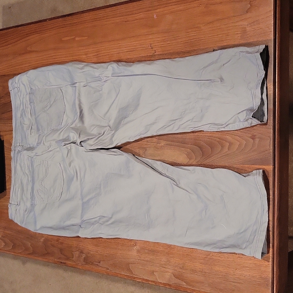 Grey cropped pants - Picture 2 of 3